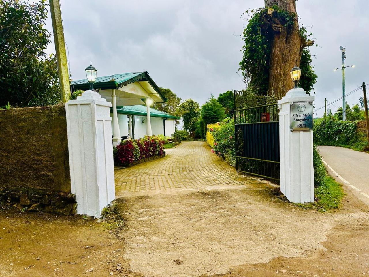 Silver Meir Bungalow Hotel Nuwara Eliya Exterior photo